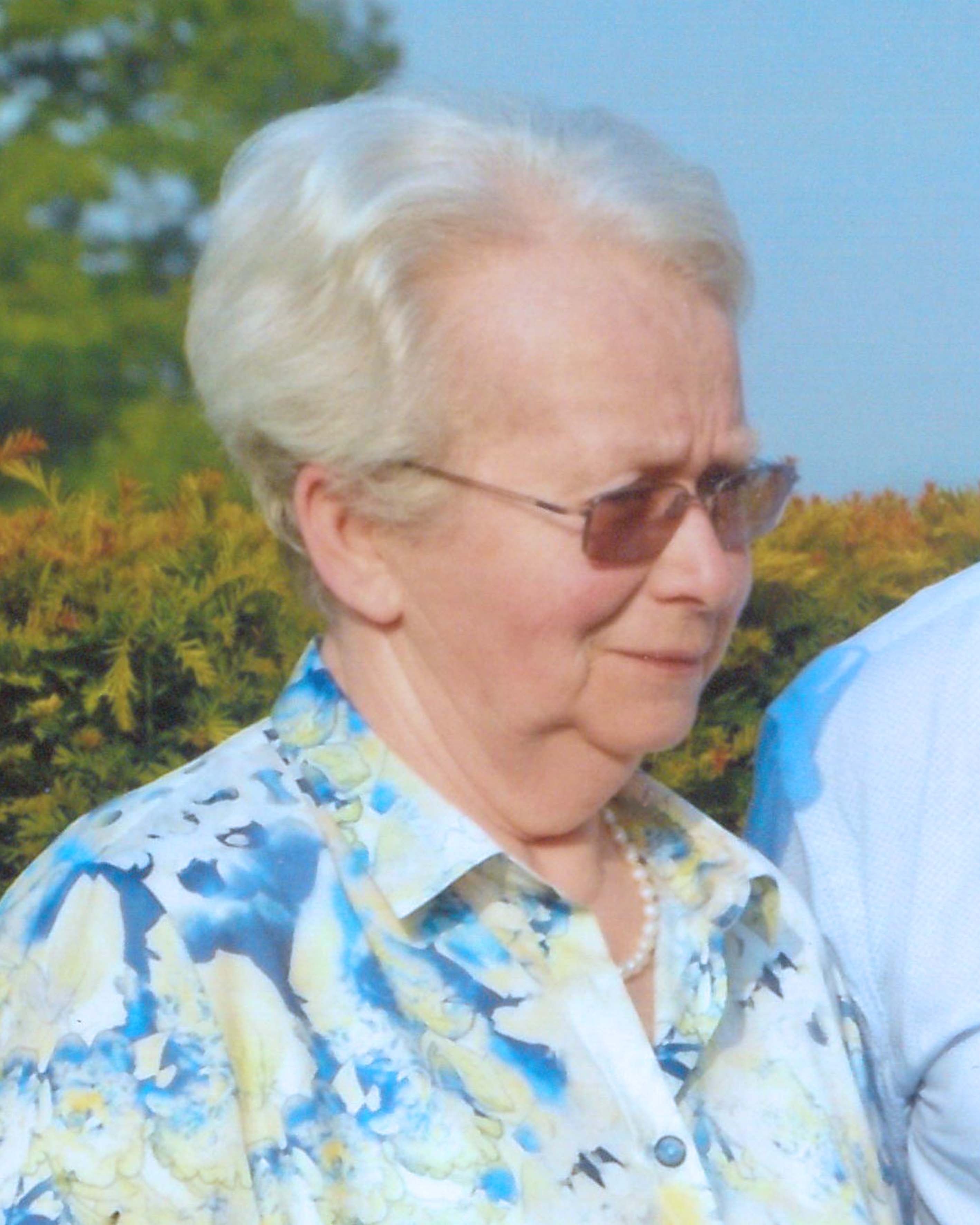 NELLY FIERENS