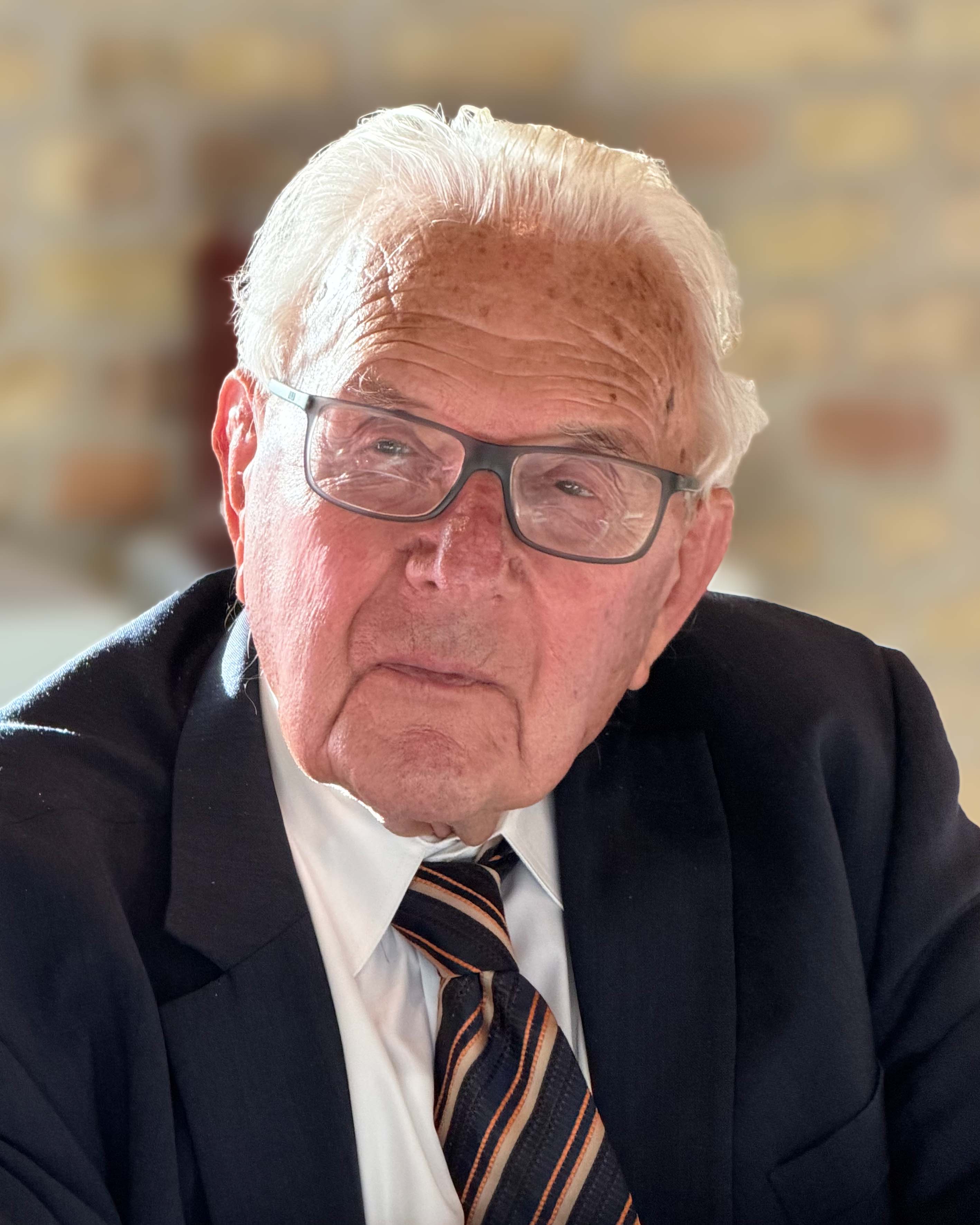 DANIEL THIEREN