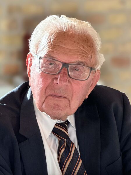 DANIEL THIEREN